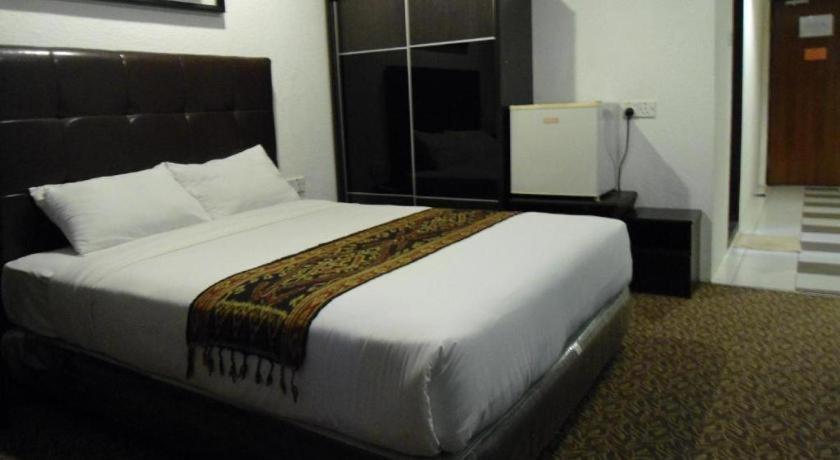 Regent Hotel Bintulu Dış mekan fotoğraf