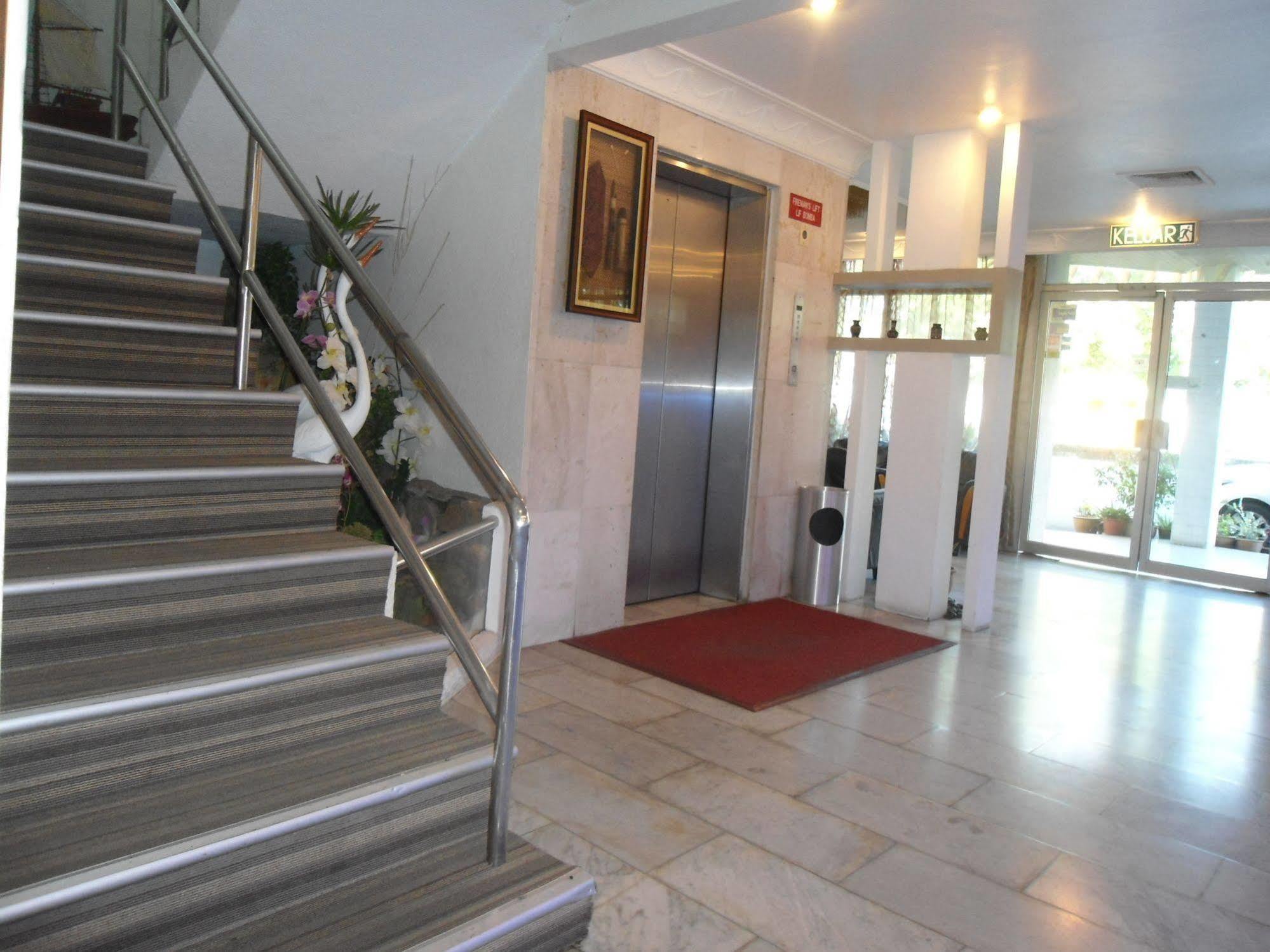 Regent Hotel Bintulu Dış mekan fotoğraf