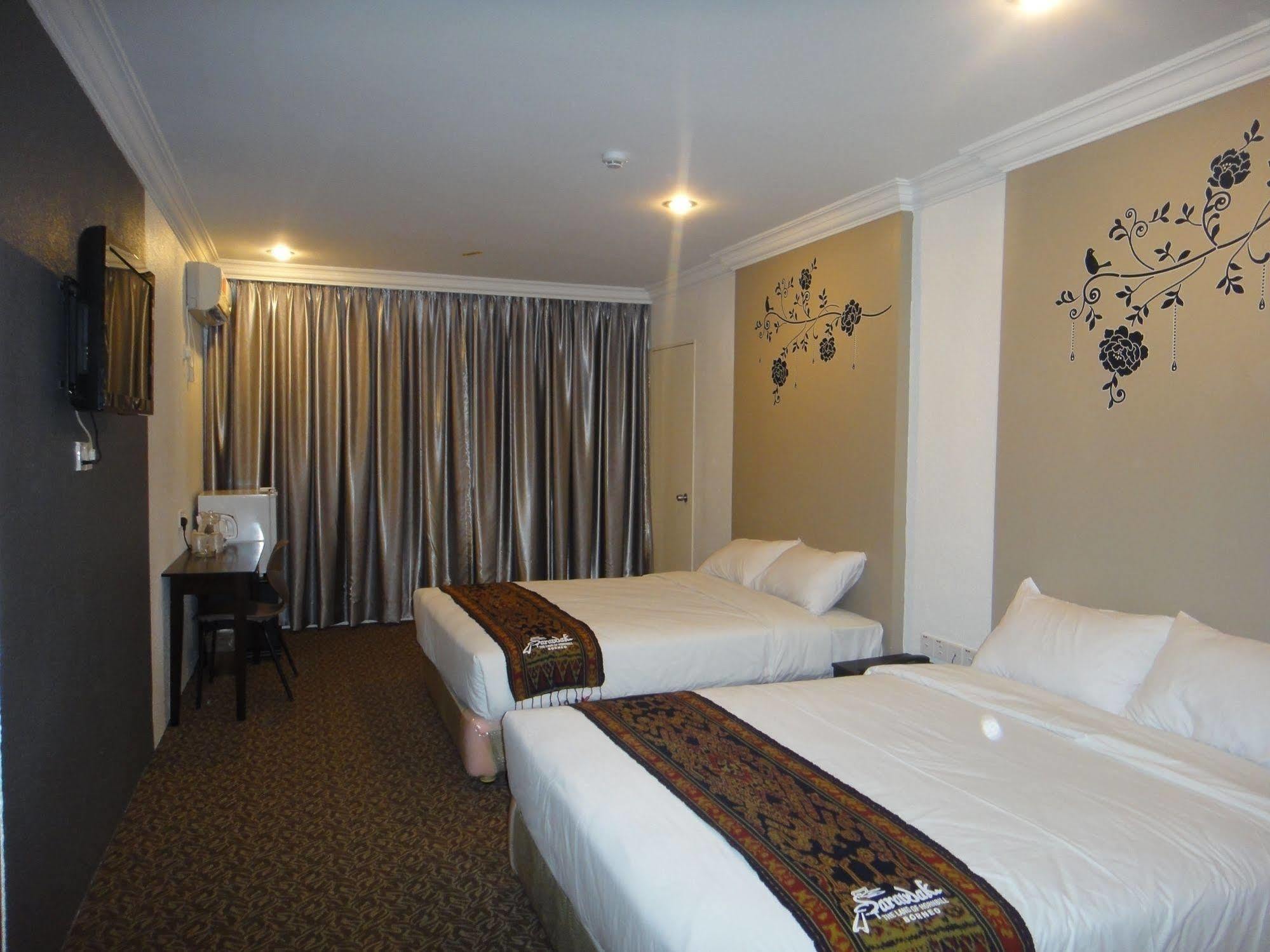 Regent Hotel Bintulu Dış mekan fotoğraf